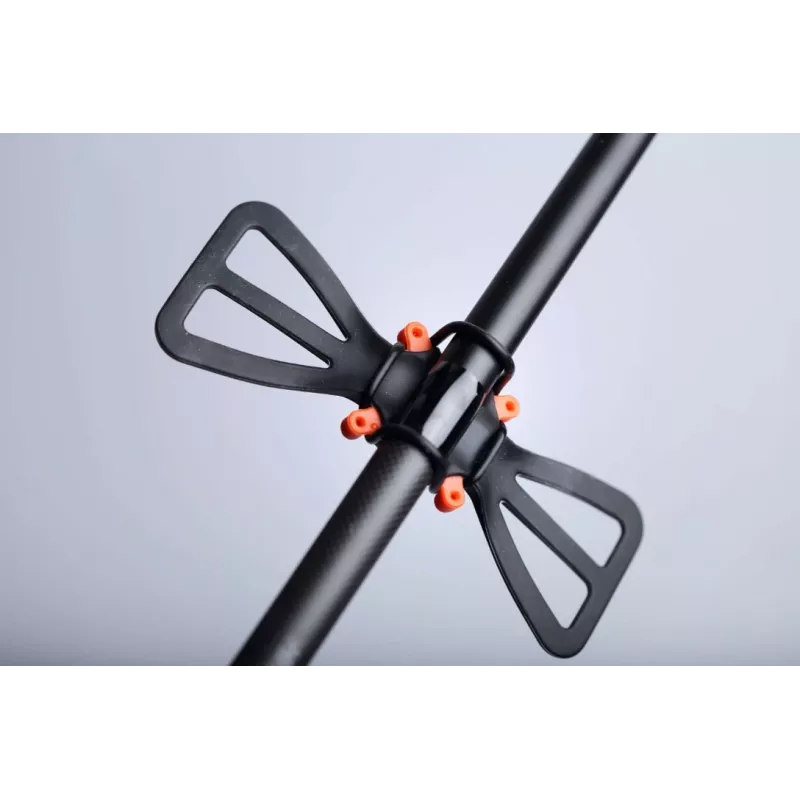 Soporte de teléfono ajustable Deeper ITGAM0003 — soporte de teléfono para caña de pescar, silicona, para móviles de 3,5–5 pulgadas, 280 mm, negro