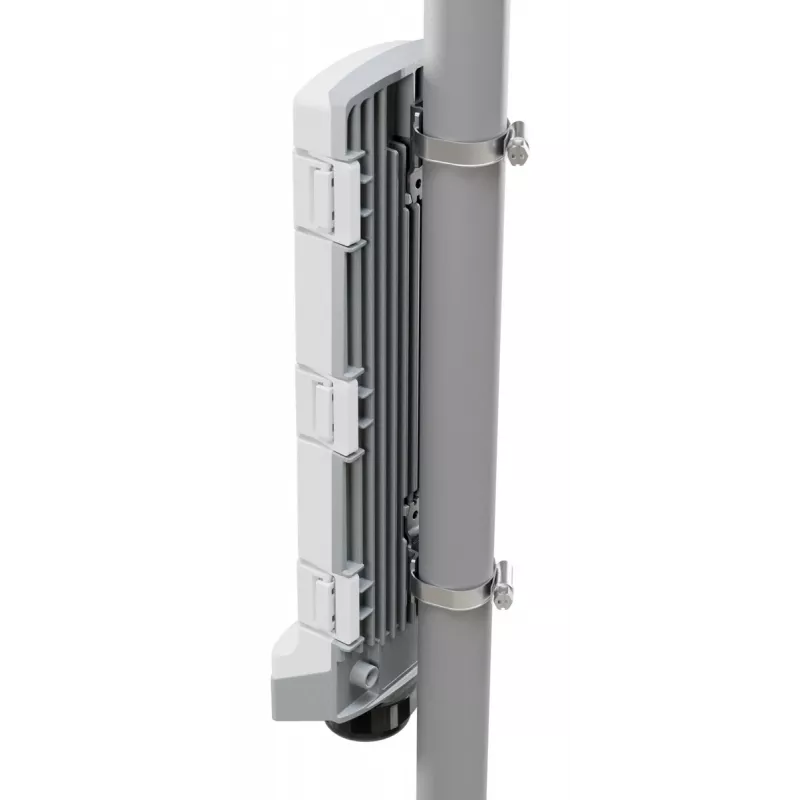Switch de red MikroTik CSS606-1G-2Gi-3S+OUT switch de 6 puertos con uplinks 1G y 10G SFP+