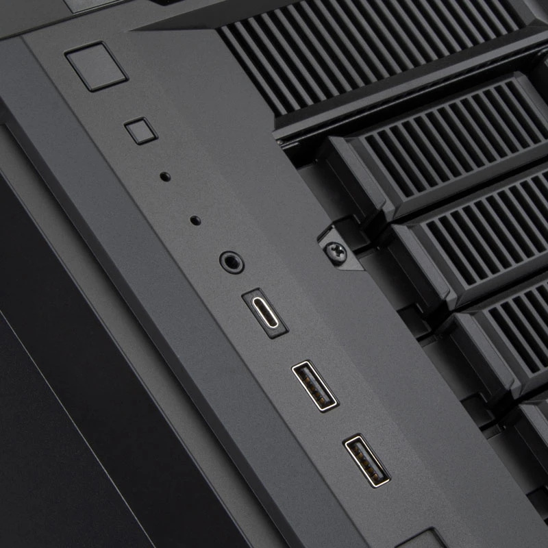 Silverstone CS382 Negro