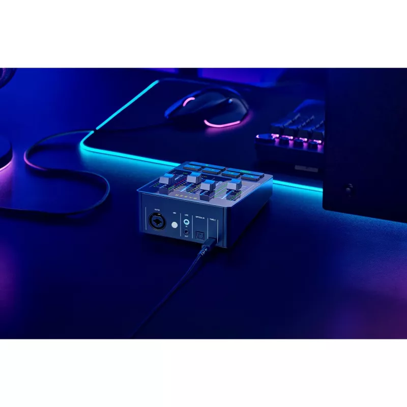 Razer mesa de mezclas digital de 4 canales (RZ19-03860100-R3M1)