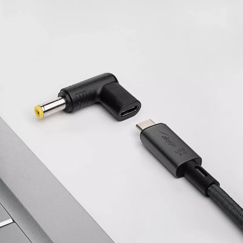 Akyga AK-ND-C01 adaptador de carga USB-C a DC 5,5 x 2,5 mm para portátiles, 18,5-20 V, 100 W