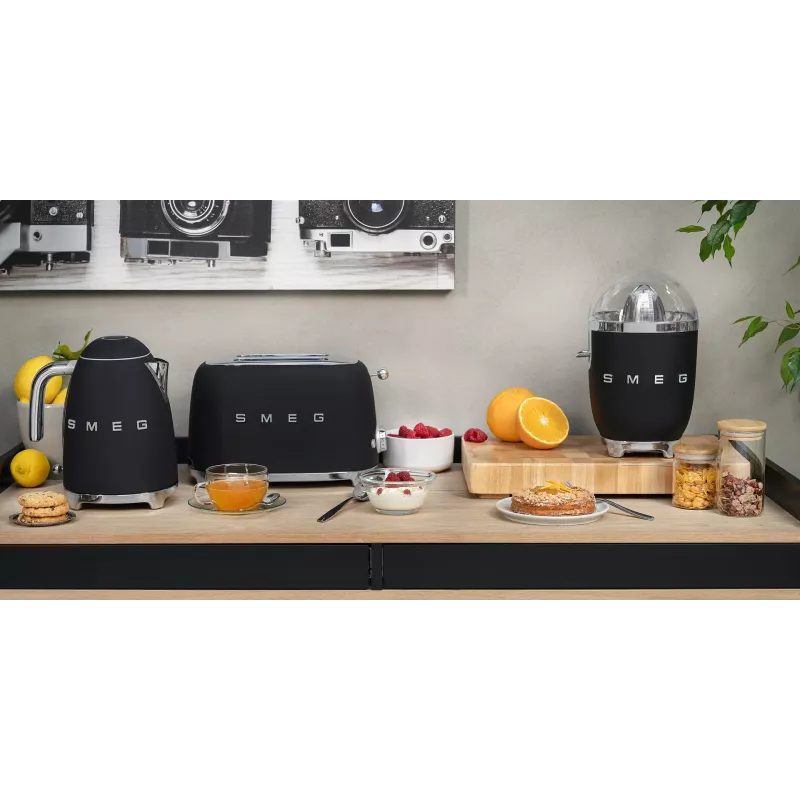 Tostadora Smeg 50's Style TSF01BLMEU 2 rebanadas Negro Acero inoxidable