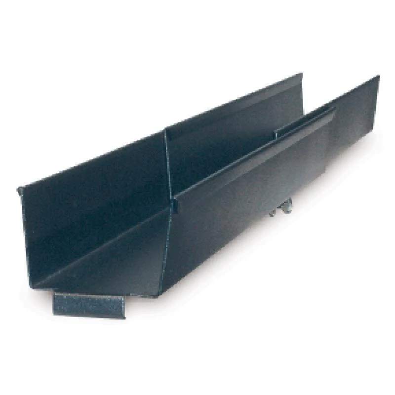 APC AR8008BLK organizador lateral de cables para rack NetShelter SX, negro
