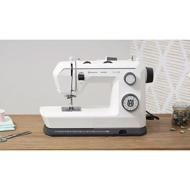Máquina de coser Husqvarna Onyx 25