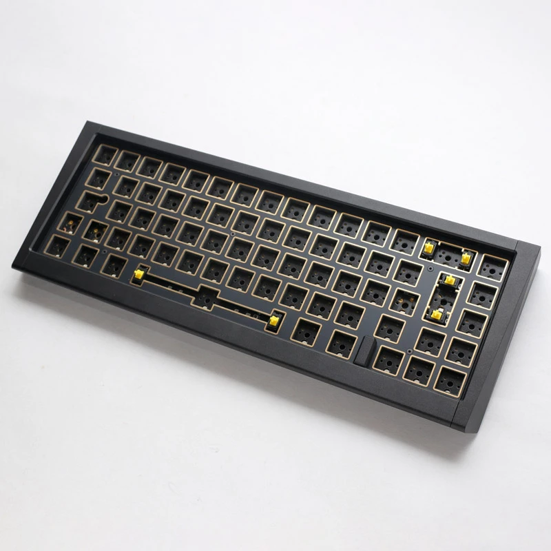Teclado Ducky Outlaw 65 Universal USB Negro