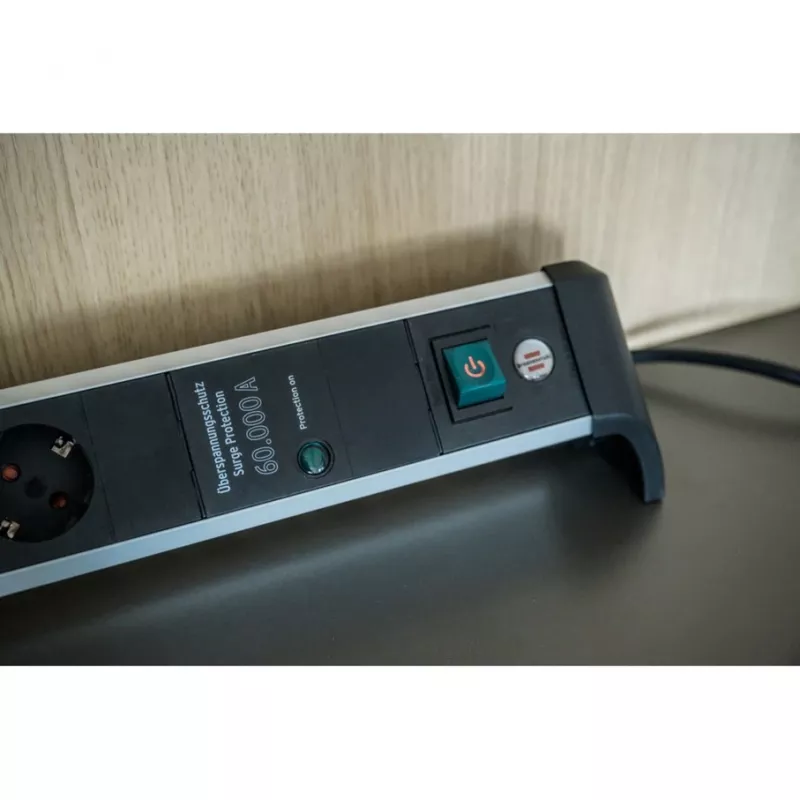 Alargador de corriente Brennenstuhl 1391020600 3m 6 salidas AC para interior negro plata