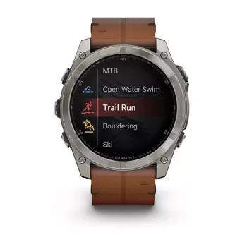 Garmin Fenix 8 3,56 cm (1,4) AMOLED 51 mm Digital 454 x 454 Píxeles Pantalla táctil Titanio Wi-Fi GPS (Satélite)