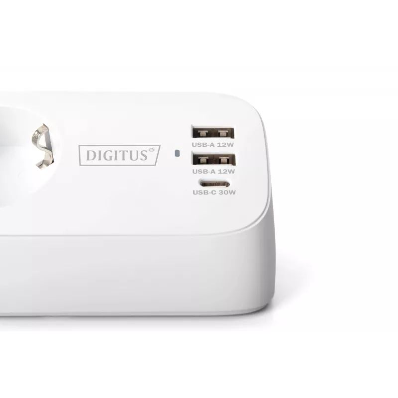 Regleta de enchufes DIGITUS 3 tomas con 2×USB-A y 1×USB-C, 3 tomas de CA tipo E/F, cable de 1,5 m, blanca
