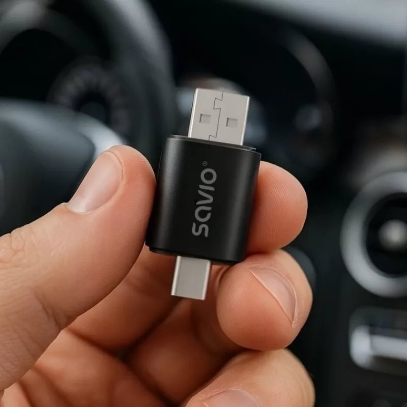Savio TR-17 adaptador inalámbrico CarPlay y Android Auto