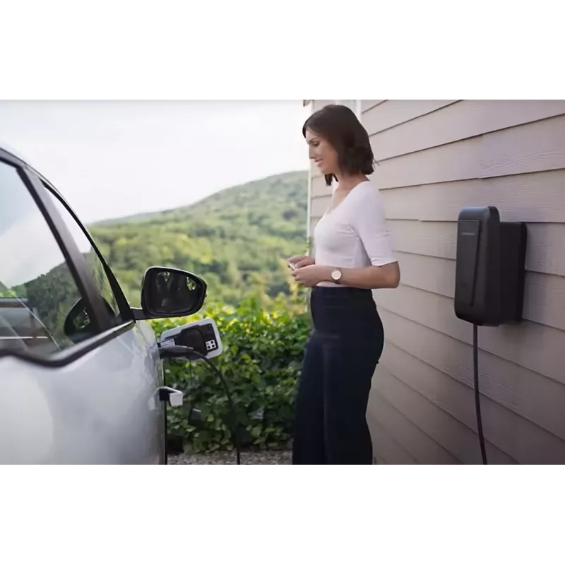 Estación de carga para VE de pared Hager witty one 11 kW de 3 fases con RFID, Bluetooth y cable Tipo 2 de 4,5 m