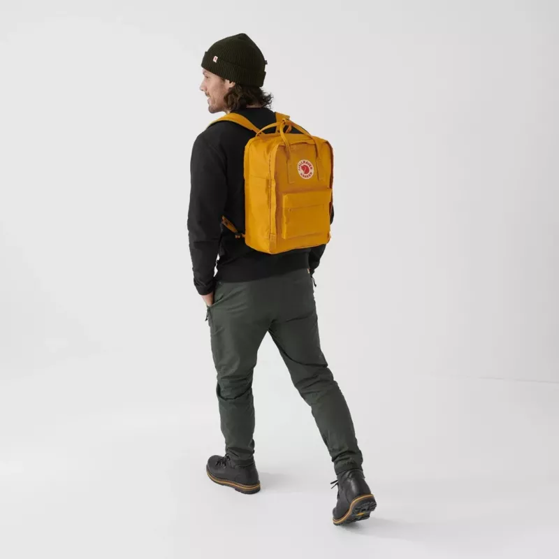 Mochila Fjällräven Kanken Laptop 13 pulgadas — mochila informal, Amarillo, 250×160×350 mm, poliamida/PP/vinilo