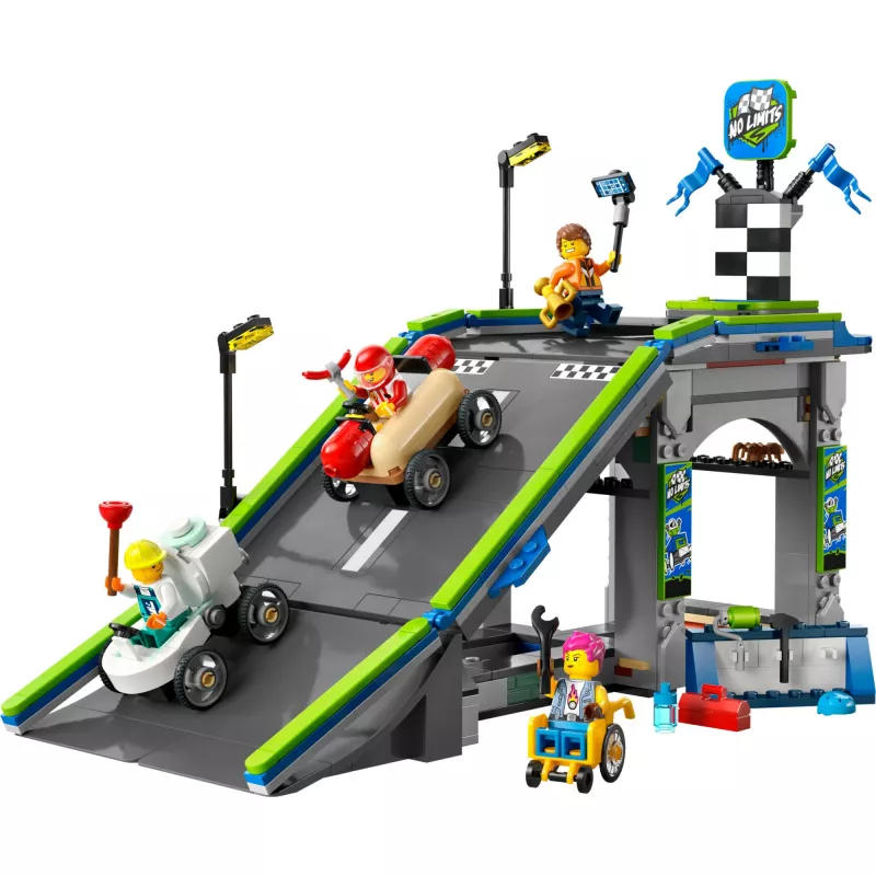 LEGO CITY 60460 No Limits: Camión con rampa y coche de carreras