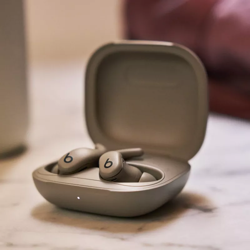 Auriculares Beats by Dr. Dre Powerbeats Fit Inalámbricos In-Ear Deportivos Gris