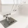 Máquina de coser SINGER Quantum Stylist 9960 — 600 puntadas, 13 programas automáticos de ojal, sistema de brazo libre