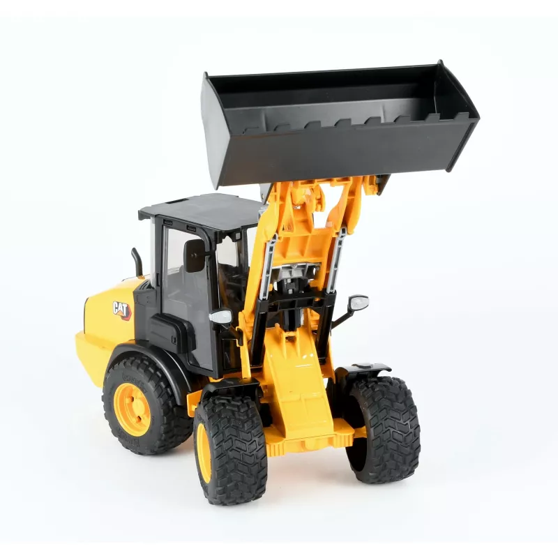 Bruder 02485 CAT cargadora de ruedas articulada compacta, vehículo de juguete a escala, de plástico