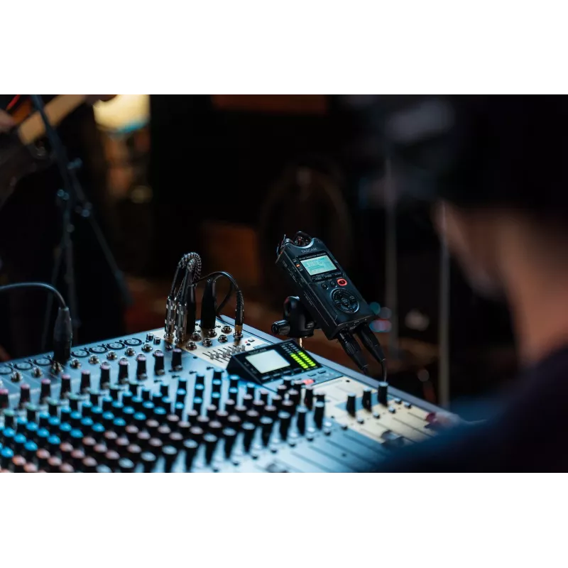 Tascam DR-40X - grabadora digital portátil con interfaz USB, grabación estéreo 2 x