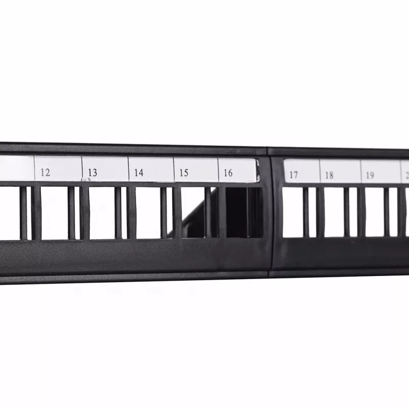 Patch panel 1U LANBERG PPKS-1124-B, 24 puertos, 1U, ABS, negro, 482,6×44,5×154 mm