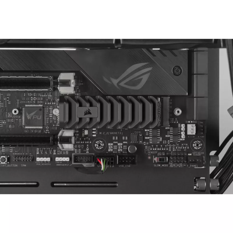 Unidad SSD Corsair 2 TB M.2 PCI Express 4.0 MP600 PRO XT