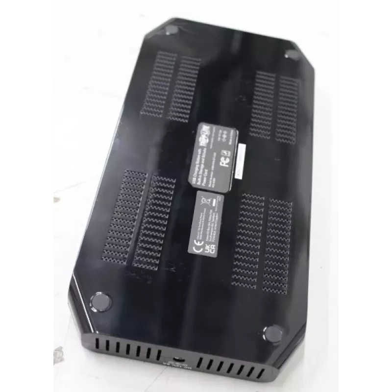 Estación de carga USB Tripp Lite U280-010-ST-CEE — 10 puertos USB, compartimento ajustable