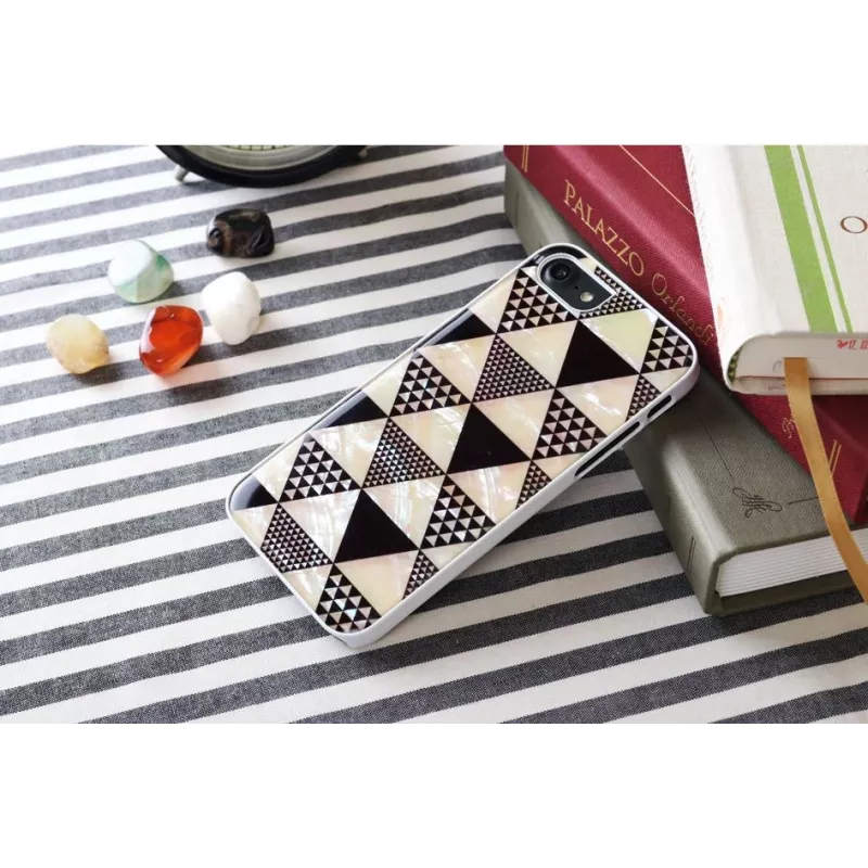 Funda protectora iKins para Apple iPhone 8/7 — diseño piramidal blanco