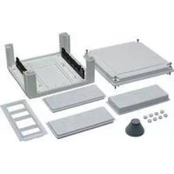Hager U84S4 - plástico - blanco - IP54 - 307 mm - 149 mm - 324 mm
