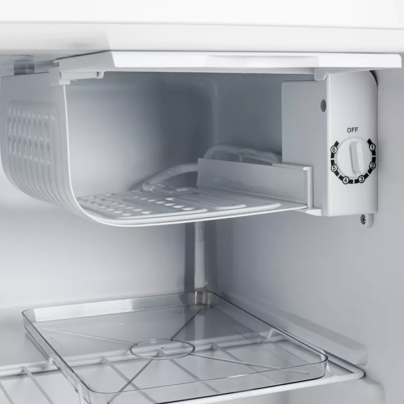 Adler Frigorífico | AD 8096 | Clase de eficiencia energética E | Libre instalación | Frigorífico de espacio completo | Altura 51 cm | Capacidad neta del compartimento de refrigeración 45 L | 39 dB | Blanco