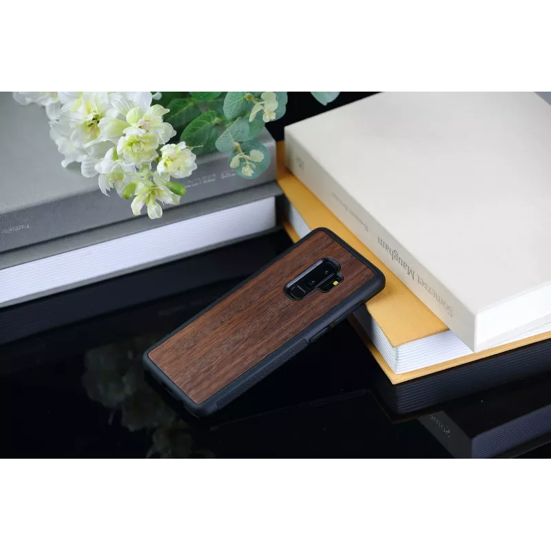 Funda para smartphone man and wood para Galaxy S9 Plus, patrón koala, negro
