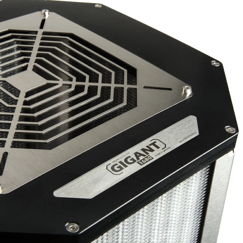 aqua computer airplex Gigant 1680 - aluminio