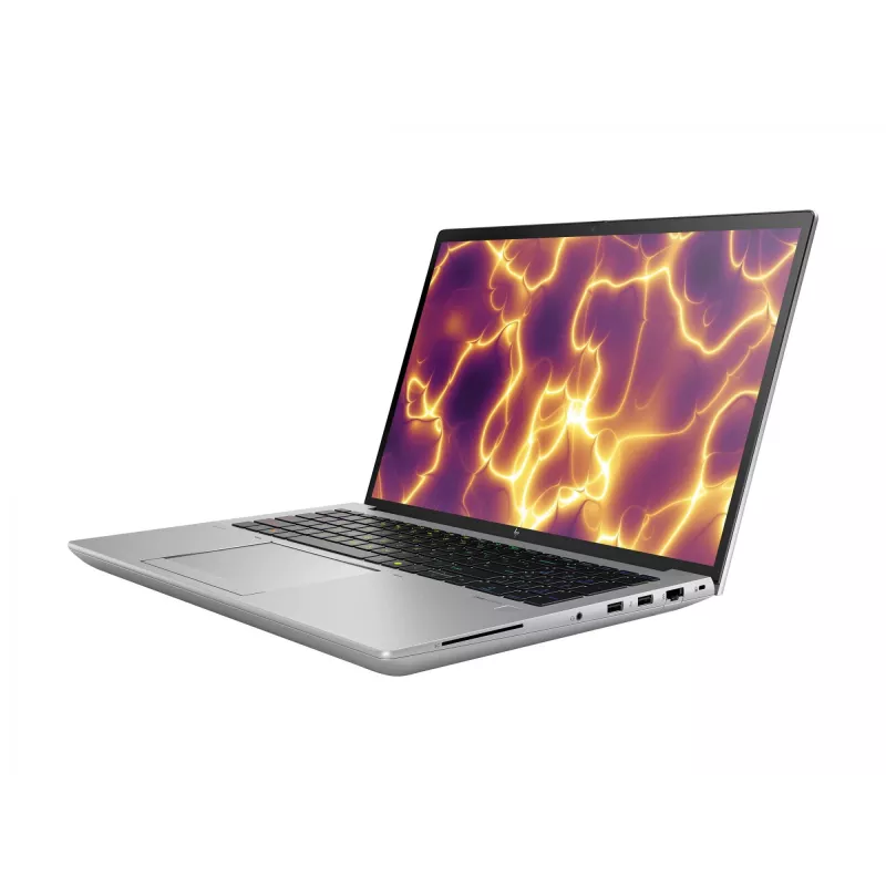 HP ZBook Fury G11 Estación de trabajo móvil - Intel Core i9 i9-14900HX / 2,2 GHz - Win 11 Pro - RTX 5000 Ada - 128 GB RAM - 2 TB SSD NVMe, TLC - 40,6 cm (16 pulgadas)