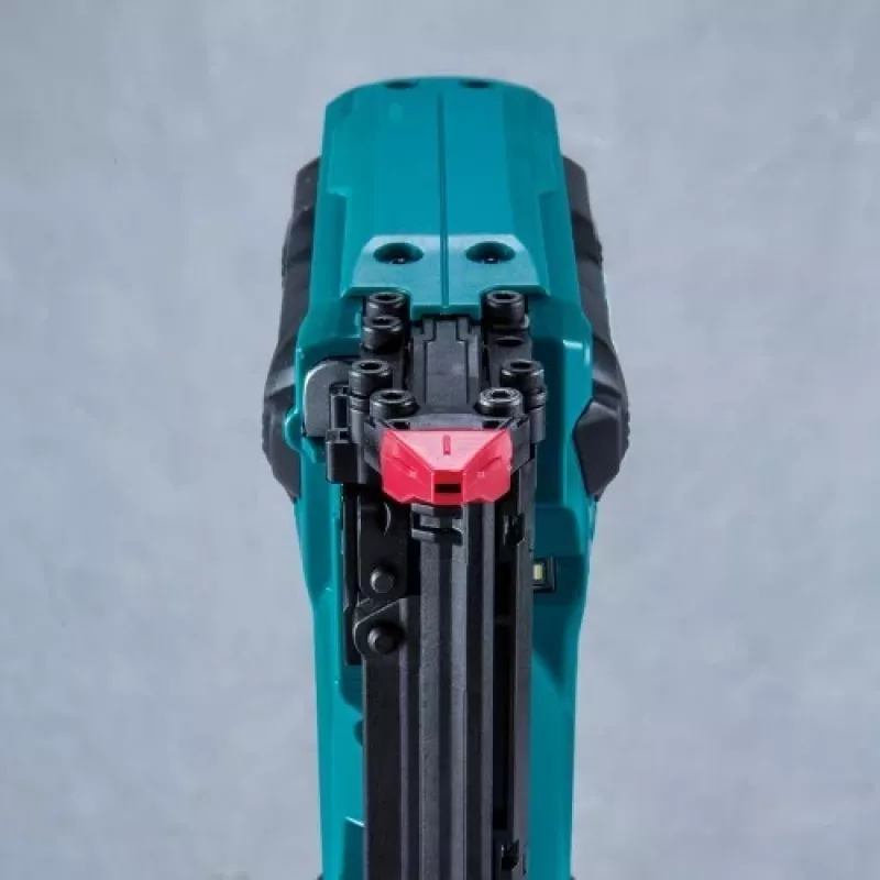 Makita DFN350Z grapadora/clavadora