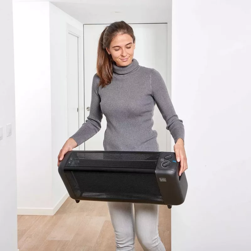 Estufa microtérmica Black+Decker BXMRA1500E