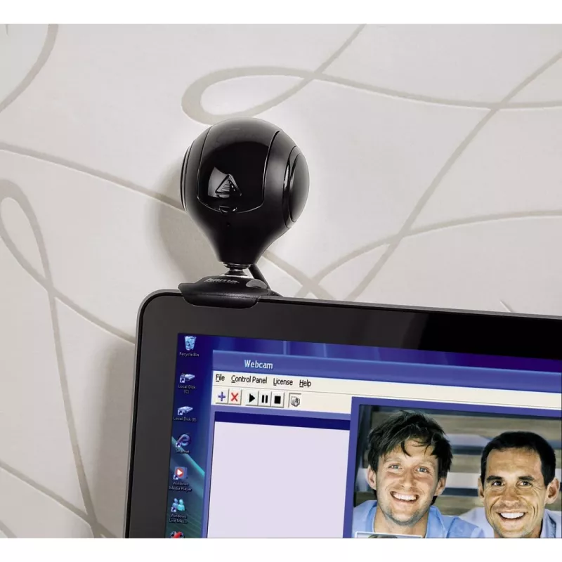 Hama 00053950 Spy Protect HD webcam, 1,3 MP, 1280 x 720, 30 fps, micrófono integrado, USB 2.0, negra