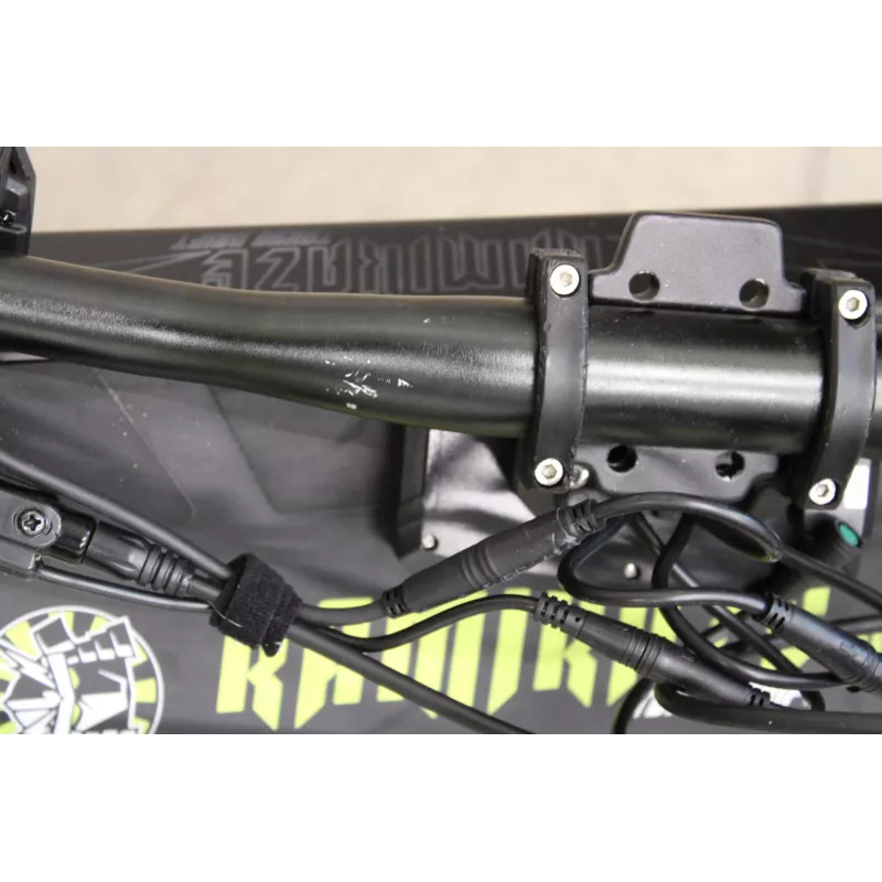 Dispositivo Sourcing Kamikaze K1 Plus Tokyo reacondicionado – bruto 510×400×100 mm, peso neto 0,50 kg, sin batería, 12 meses de garantía