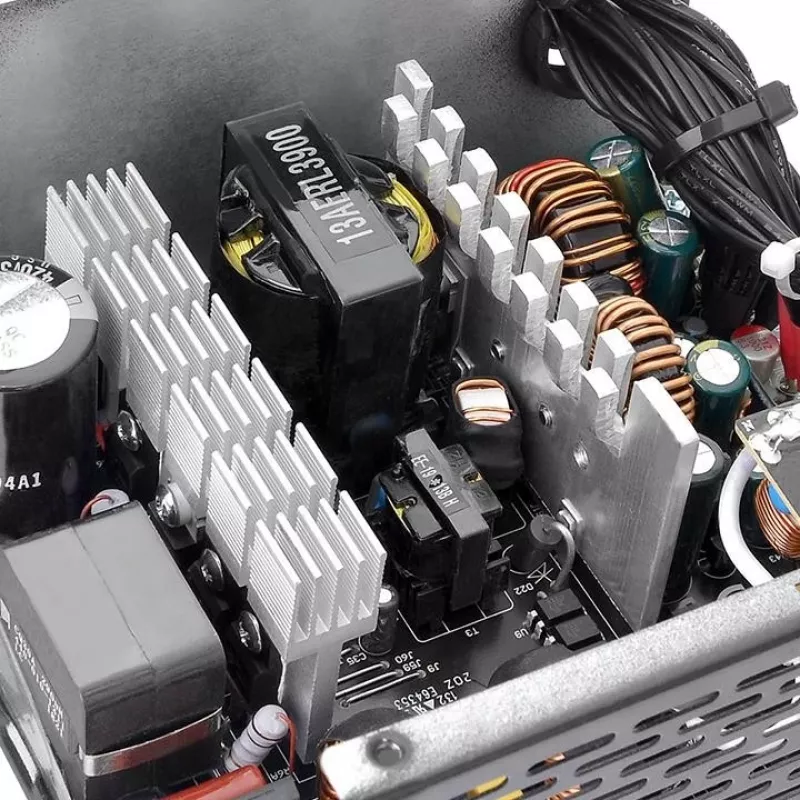 Fuente de alimentación Thermaltake Smart BX1 550 W