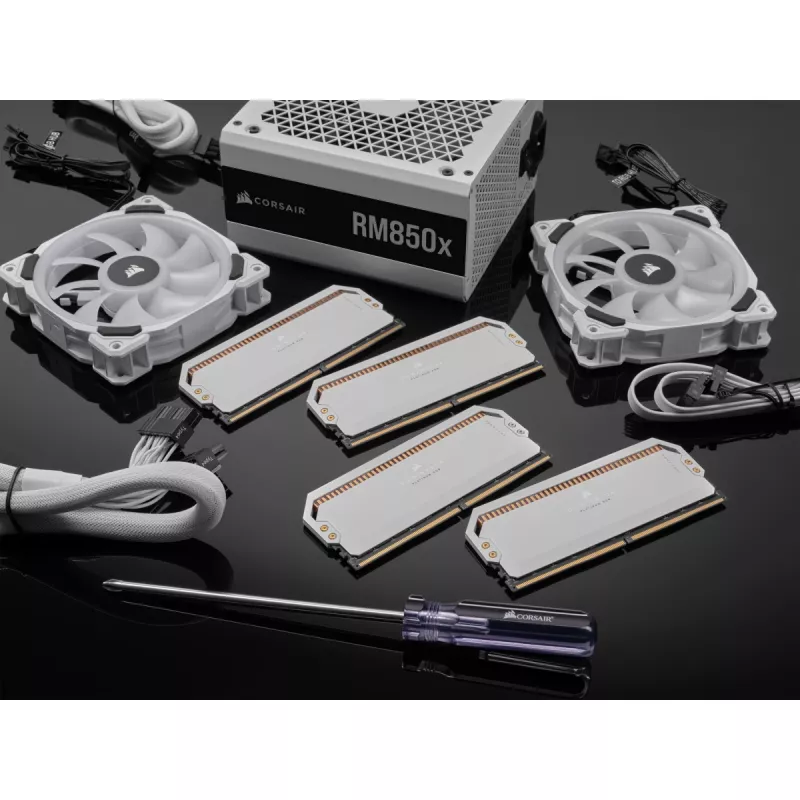 DIMM 64 GB DDR5-5200 2x 32 GB dual kit blanco Dominator Platinum RGB INTEL XMP