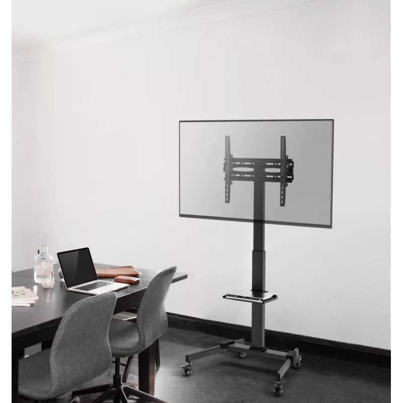 Soporte de TV GEMBIRD TVS-55T-01 para televisores de 32–55 pulgadas, acero, altura ajustable VESA 100x100–400x400, inclinable, ruedas, carga máxima 35 kg
