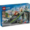 LEGO CITY 60460 No Limits: Camión con rampa y coche de carreras