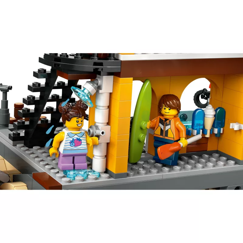 LEGO CITY 60422 Puerto costero con buque de carga
