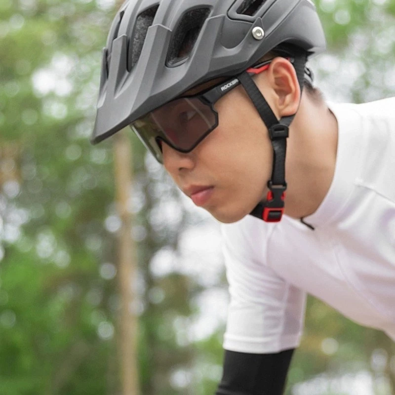 Rockbros 10135 Gafas de ciclismo fotocromáticas UV400, negro y rojo