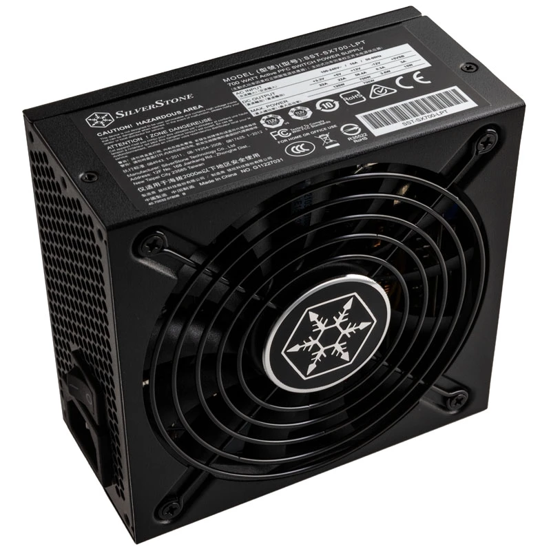 SilverStone SFX Series SX700-LPT - V1.1 - Fuente de alimentación (interna) - ATX12V 2.4/ EPS12V / SFX-L - 80 PLUS Platinum - AC 120/230 V - 700 Watt - PFC activo - Negra