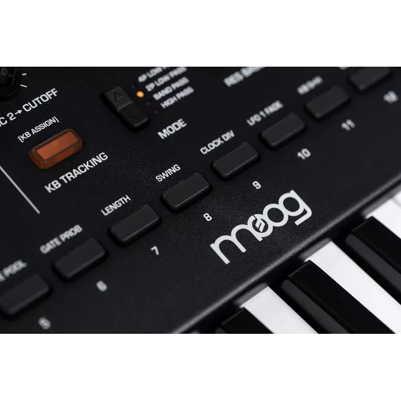 Sintetizador analógico Moog MOOG MESSENGER – instrumento de sobremesa monofónico