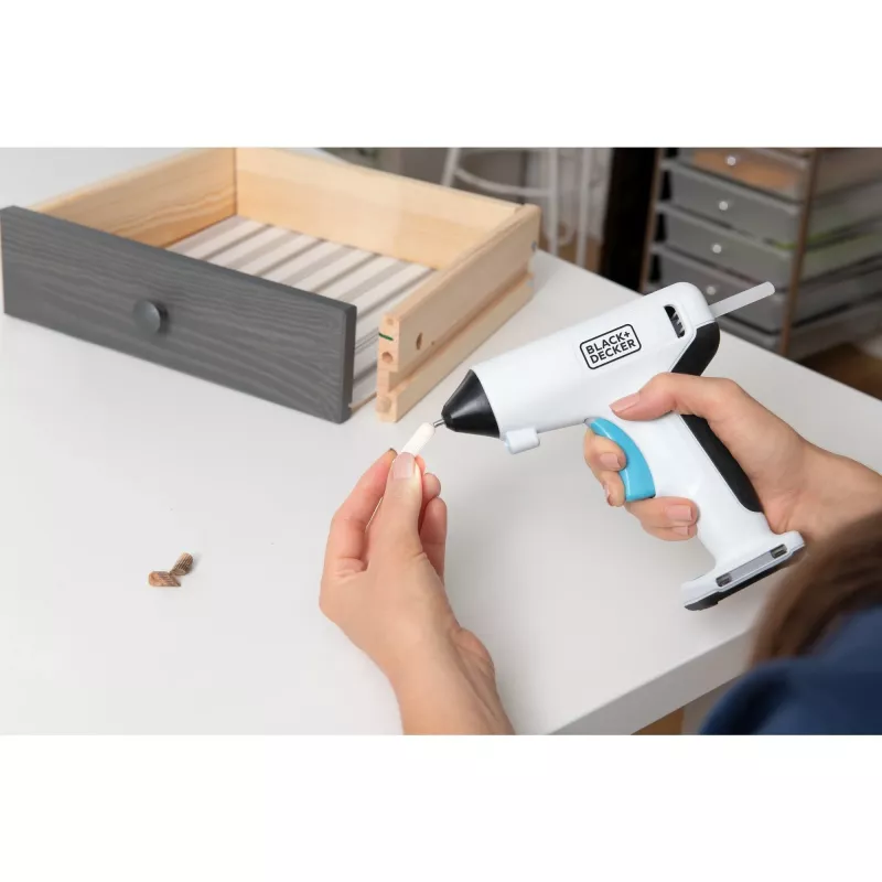 Black+Decker BCGL115-XJ Pistola de pegamento caliente 3,6 V batería recargable cable de carga USB-C 1 (BCGL115-XJ)