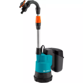 Herramienta de jardín Gardena 14602-66 2000 L negra