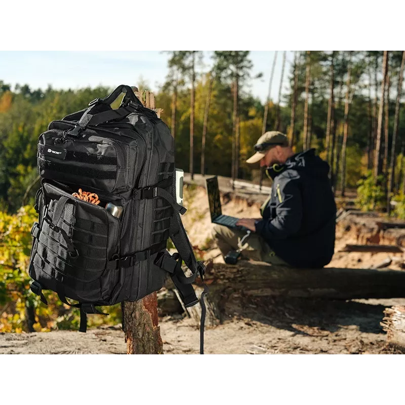 Mochila Expedition 15,6 Tracer Alpha negra