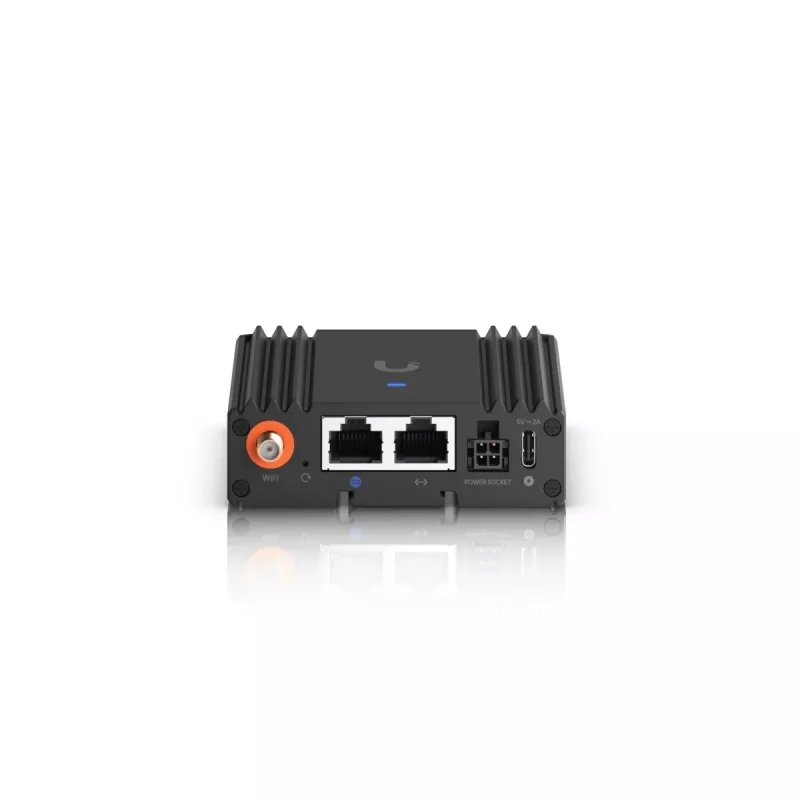 Router de red móvil Ubiquiti UMR-Ultra — 4G LTE, NanoSIM, Wi-Fi 2,4 GHz (802.11g), 2x RJ-45, 3 antenas SMA externas, 5–30 V DC