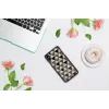 Funda para smartphone iKins para iPhone XS Max – diseño piramidal negro, carcasa rígida protectora