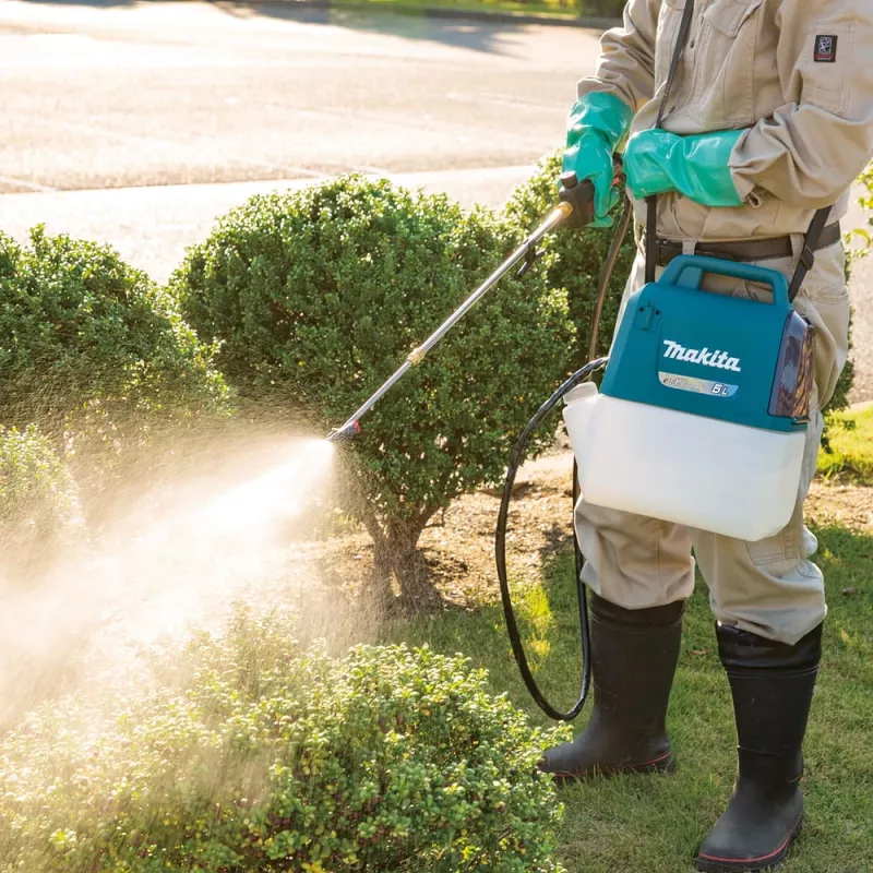 Bomba de jardín de mano Makita DUS054Z 5 l