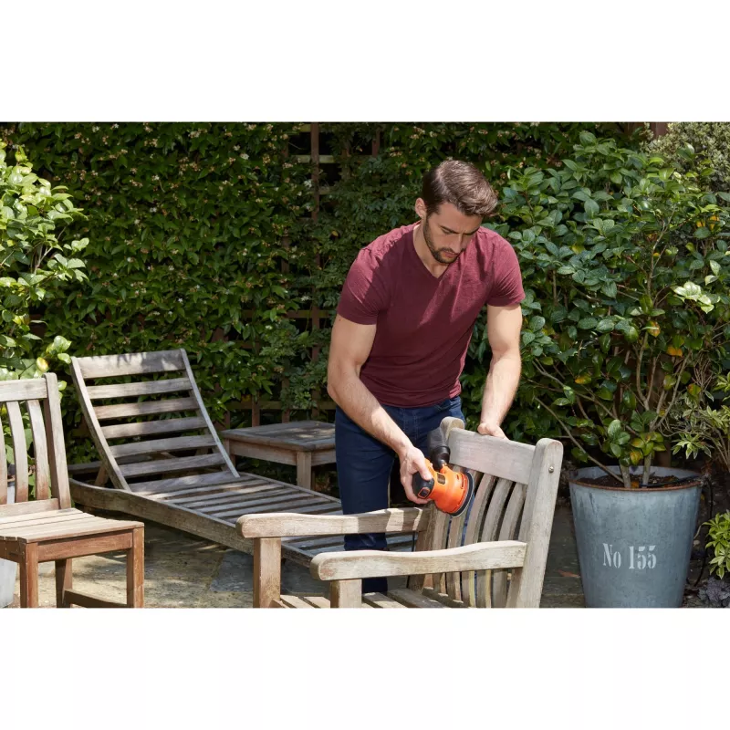 Lijadora orbital Black & Decker BEW210 14000 rpm Negra, Naranja