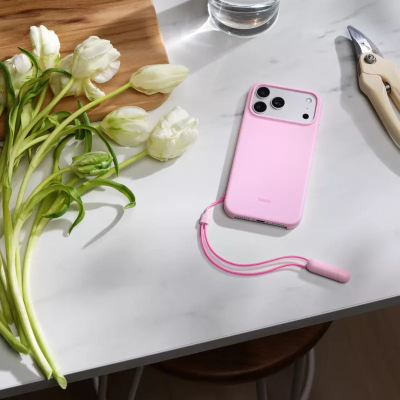 Funda con soporte Beats para iPhone 17 Pro Max con MagSafe y control de cámara - Pebble Pink