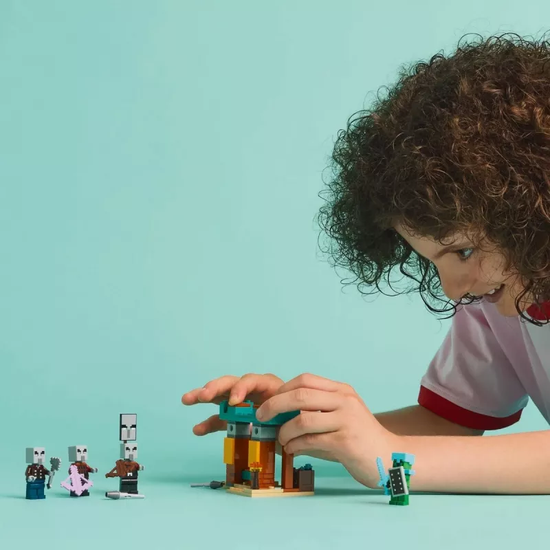 Set de construcción LEGO La patrulla del desierto de los Illager 21267 – Set de juego Minecraft, 105 piezas, 4 minifiguras, 80×60×110 mm